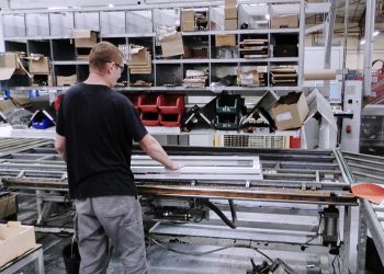 Monteur Menuiseries Niortaises Deux Sêvres